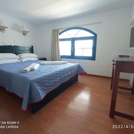 Blue Sky Aparts Livadia  Екстер'єр фото