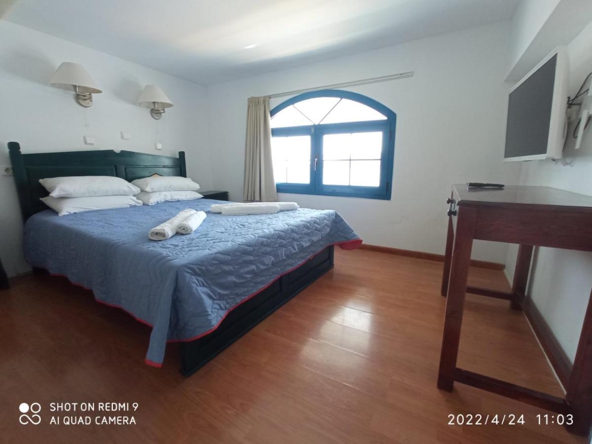 Blue Sky Aparts Livadia  Екстер'єр фото