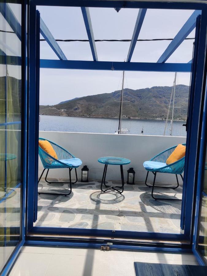 Blue Sky Aparts Livadia  Екстер'єр фото